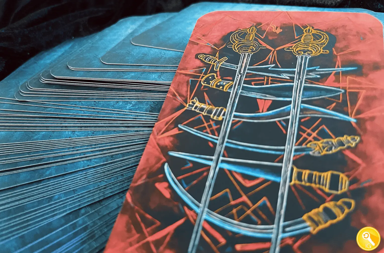 восьмерка мечей